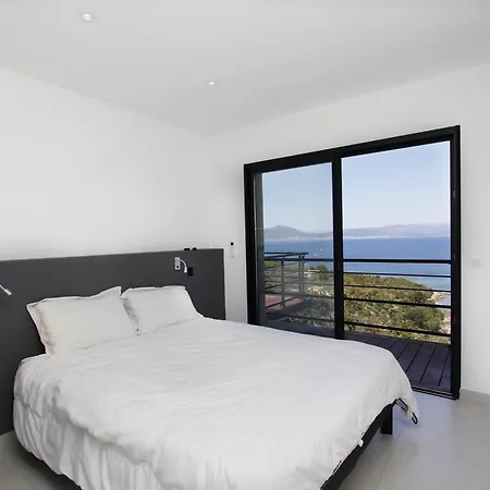 Chiavari Baie D'ajaccio Villa *